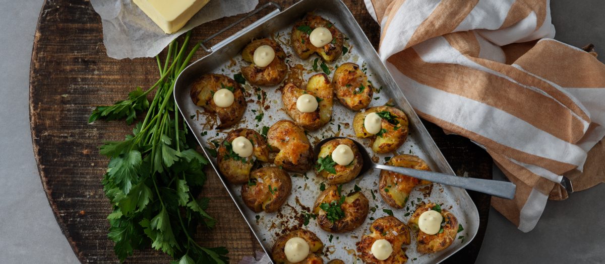 Smashed potatoes med parmesan och persilja